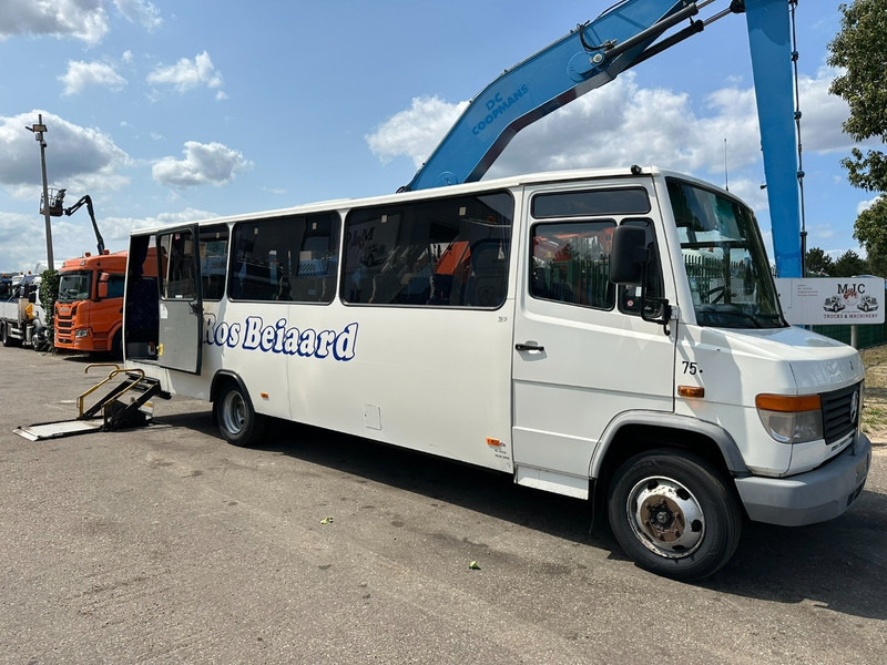 Mercedes-Benz 814 - 38 PLACES - WHEELCHAIR LIFT - ROLSTOEL LIFT - ASCENSCEUR FAUTEUIL ROULANT - MANUAL - AIR SUSPENSION - Kaugsõidu buss: pilt 1 Mercedes-Benz 814 - 38 PLACES - WHEELCHAIR LIFT - ROLSTOEL LIFT - ASCENSCEUR FAUTEUIL ROULANT - MANUAL - AIR SUSPENSION - Kaugsõidu buss: pilt 1
