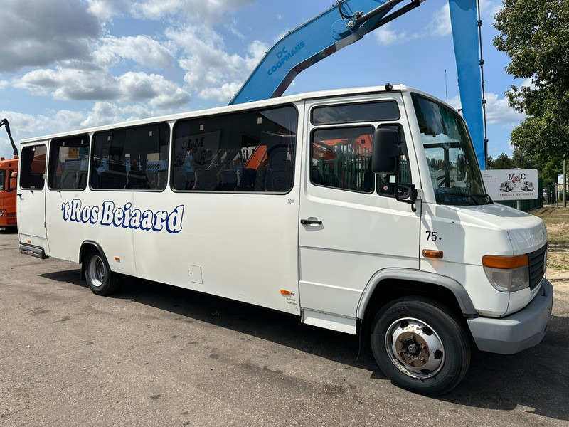 Mercedes-Benz 814 - 38 PLACES - WHEELCHAIR LIFT - ROLSTOEL LIFT - ASCENSCEUR FAUTEUIL ROULANT - MANUAL - AIR SUSPENSION - Kaugsõidu buss: pilt 2 Mercedes-Benz 814 - 38 PLACES - WHEELCHAIR LIFT - ROLSTOEL LIFT - ASCENSCEUR FAUTEUIL ROULANT - MANUAL - AIR SUSPENSION - Kaugsõidu buss: pilt 2