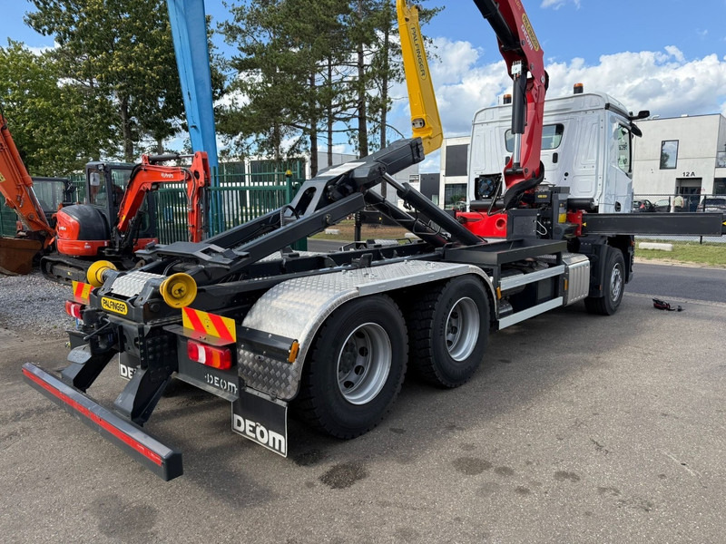 Mercedes-Benz ACTROS 2843 6x4 HOOKLIFT + PALFINGER PK 24.001 SLD5 D (5x) - *1520km!!!!* - BE TRUCK - NEW....NEW...NEW!!! - Konkstõstukiga veoauto, Kraanaga veoauto: pilt 4 Mercedes-Benz ACTROS 2843 6x4 HOOKLIFT + PALFINGER PK 24.001 SLD5 D (5x) - *1520km!!!!* - BE TRUCK - NEW....NEW...NEW!!! - Konkstõstukiga veoauto, Kraanaga veoauto: pilt 4