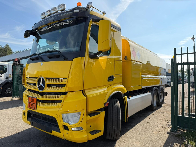 Mercedes-Benz ANTOS 2632 6x2 FUEL TANKER 16.000L - 4 COMP - DIESEL / PETROL - RETARDER - EURO 6 - LIFT / STEERING AXLE - *FULL AIR* - BE TRUCK - Tsisternauto: pilt 3 Mercedes-Benz ANTOS 2632 6x2 FUEL TANKER 16.000L - 4 COMP - DIESEL / PETROL - RETARDER - EURO 6 - LIFT / STEERING AXLE - *FULL AIR* - BE TRUCK - Tsisternauto: pilt 3