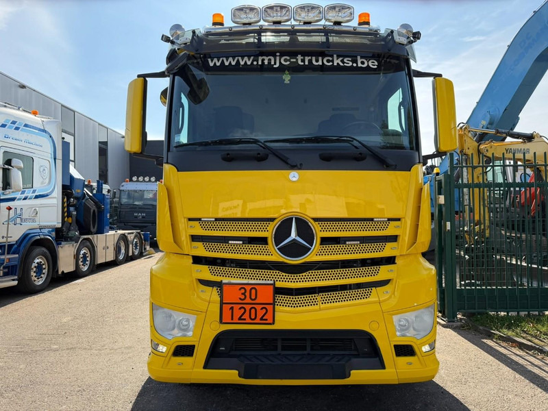 Mercedes-Benz ANTOS 2632 6x2 FUEL TANKER 16.000L - 4 COMP - DIESEL / PETROL - RETARDER - EURO 6 - LIFT / STEERING AXLE - *FULL AIR* - BE TRUCK - Tsisternauto: pilt 2 Mercedes-Benz ANTOS 2632 6x2 FUEL TANKER 16.000L - 4 COMP - DIESEL / PETROL - RETARDER - EURO 6 - LIFT / STEERING AXLE - *FULL AIR* - BE TRUCK - Tsisternauto: pilt 2