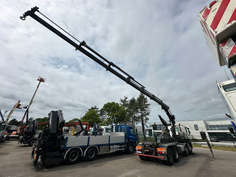 Renault C460 8x4 HOOKLIFT + CRANE HIAB 288 E-6 HIDUO - RADIO - 5/6 F - STEEL SPRING / HUB REDUCTION - Konkstõstukiga veoauto, Kraanaga veoauto: pilt 4 Renault C460 8x4 HOOKLIFT + CRANE HIAB 288 E-6 HIDUO - RADIO - 5/6 F - STEEL SPRING / HUB REDUCTION - Konkstõstukiga veoauto, Kraanaga veoauto: pilt 4