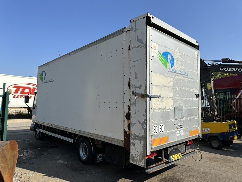 Renault MIDLUM 180 DCI 10T - CLOSED BOX 6.5m x 2.47m x 2.52m - E3 - AIR SUSPENSION - MANUAL - FR TRUCK - Kasti veoauto: pilt 4 Renault MIDLUM 180 DCI 10T - CLOSED BOX 6.5m x 2.47m x 2.52m - E3 - AIR SUSPENSION - MANUAL - FR TRUCK - Kasti veoauto: pilt 4