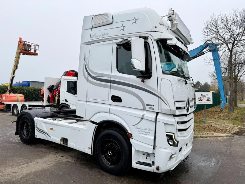 Mercedes-Benz ACTROS 1951L GIGASPACE - DOUBLE PTO - WALKING FLOOR / TIPPER - *146.000km* - LIKE NEW !!! - FULL SPOILERS + SIDESKIRTS - BE TRUCK - Sadulveok: pilt 1 Mercedes-Benz ACTROS 1951L GIGASPACE - DOUBLE PTO - WALKING FLOOR / TIPPER - *146.000km* - LIKE NEW !!! - FULL SPOILERS + SIDESKIRTS - BE TRUCK - Sadulveok: pilt 1