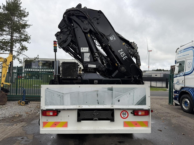 Volvo FM 300 6x4 + (25.8m!) CRANE HIAB 245 E-5 + JIB 65 X-3 + 2 ME - *228.000km* - MANUAL - A/C - EURO 3 - BELGIAN TRUCK - Kraanaga veoauto: pilt 5 Volvo FM 300 6x4 + (25.8m!) CRANE HIAB 245 E-5 + JIB 65 X-3 + 2 ME - *228.000km* - MANUAL - A/C - EURO 3 - BELGIAN TRUCK - Kraanaga veoauto: pilt 5