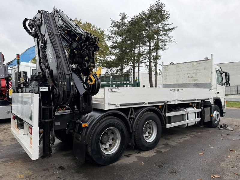 Volvo FM 300 6x4 + (25.8m!) CRANE HIAB 245 E-5 + JIB 65 X-3 + 2 ME - *228.000km* - MANUAL - A/C - EURO 3 - BELGIAN TRUCK - Kraanaga veoauto: pilt 4 Volvo FM 300 6x4 + (25.8m!) CRANE HIAB 245 E-5 + JIB 65 X-3 + 2 ME - *228.000km* - MANUAL - A/C - EURO 3 - BELGIAN TRUCK - Kraanaga veoauto: pilt 4