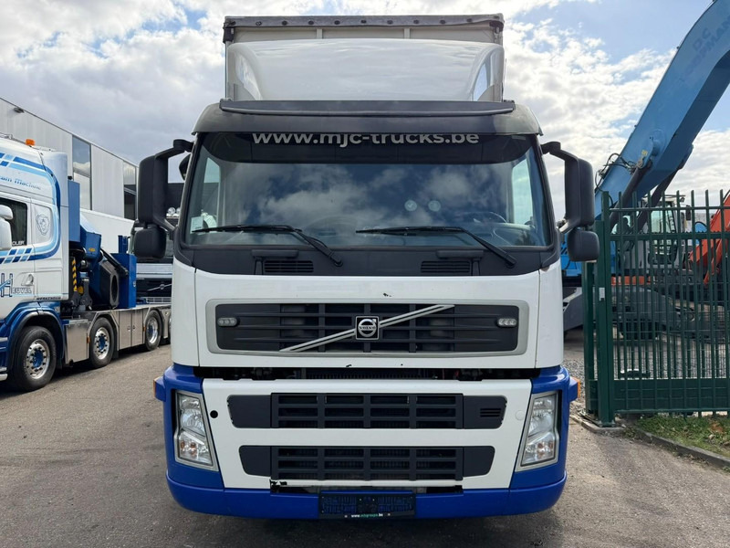 Volvo FM 370 6x2 BOX 8m15 - LIFT + STEERING AXLE - EURO 5 - I SHIFT - 26T - TÜV 06/2026 - VERY NICE CONDITION - BE TRUCK - Tent veoauto: pilt 2 Volvo FM 370 6x2 BOX 8m15 - LIFT + STEERING AXLE - EURO 5 - I SHIFT - 26T - TÜV 06/2026 - VERY NICE CONDITION - BE TRUCK - Tent veoauto: pilt 2