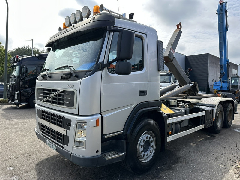 Volvo FM 400 6x4 HOOKLIFT / HAAKARM WAF 20T - EURO 5 - MANUAL - BLADVERING / STEEL SUSPENSION - TÜV 02/2026 - BE TRUCK - Konkstõstukiga veoauto: pilt 3 Volvo FM 400 6x4 HOOKLIFT / HAAKARM WAF 20T - EURO 5 - MANUAL - BLADVERING / STEEL SUSPENSION - TÜV 02/2026 - BE TRUCK - Konkstõstukiga veoauto: pilt 3