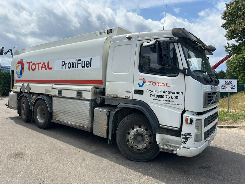 Volvo FM 450 6x2 19.000L - 5 COMP. FUEL TANKER / CITERNE - LIFT + STEERING AXLE - EURO 5 - - Tsisternauto: pilt 1 Volvo FM 450 6x2 19.000L - 5 COMP. FUEL TANKER / CITERNE - LIFT + STEERING AXLE - EURO 5 - - Tsisternauto: pilt 1