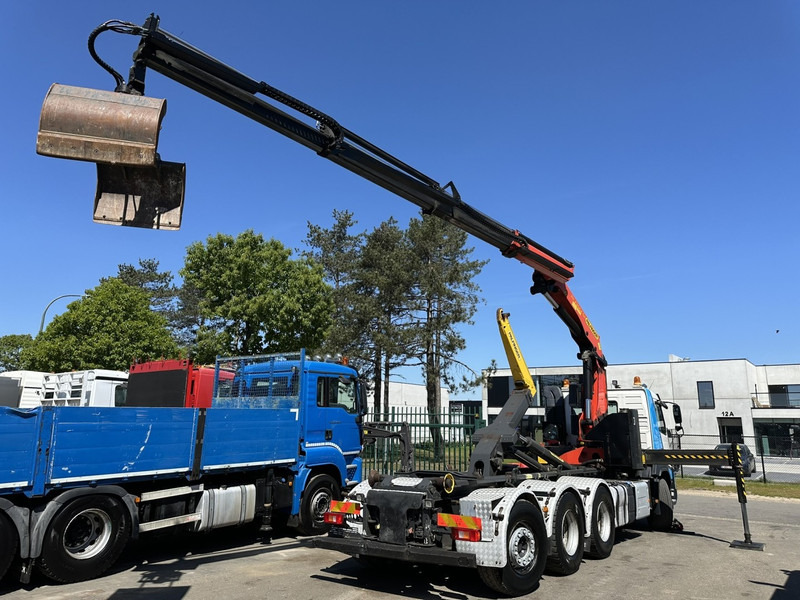 Volvo FMX 460 8x4 TRIDEM HOOKLIFT + CRANE PK 23002 SH + GRABBER / ROTATOR - EURO 6 - LIFT + STEERING AXLE - *374.000km* - EXT BUMPER - Konkstõstukiga veoauto, Kraanaga veoauto: pilt 5 Volvo FMX 460 8x4 TRIDEM HOOKLIFT + CRANE PK 23002 SH + GRABBER / ROTATOR - EURO 6 - LIFT + STEERING AXLE - *374.000km* - EXT BUMPER - Konkstõstukiga veoauto, Kraanaga veoauto: pilt 5