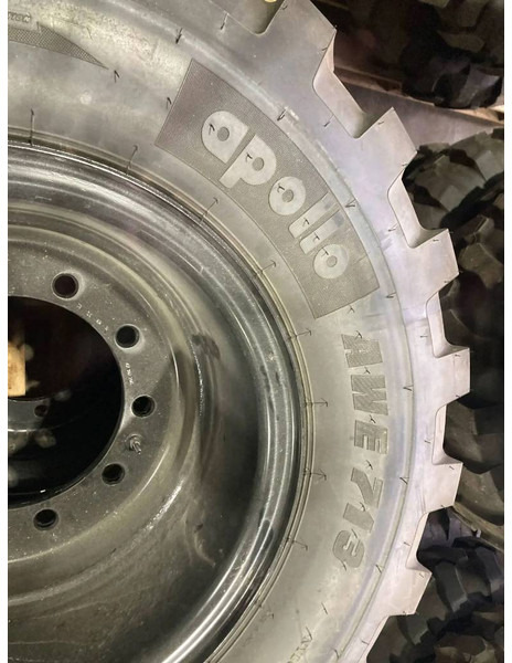 Apollo 1000 x 20 Set / 10.00 x 20: 4x2 Tyres - Rehvid ja veljed - Ehitusmasinad: pilt 3 Apollo 1000 x 20 Set / 10.00 x 20: 4x2 Tyres - Rehvid ja veljed - Ehitusmasinad: pilt 3