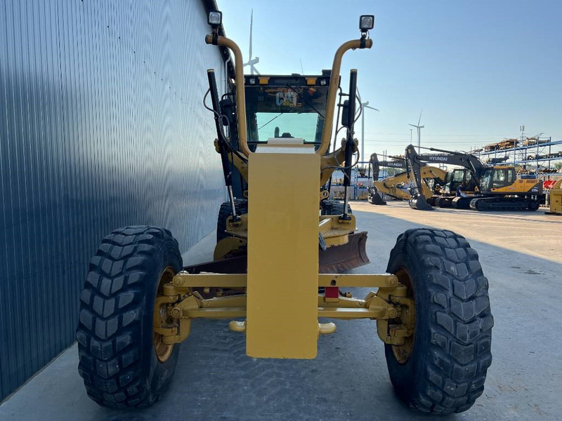 Teehöövel Cat 140K: pilt 20 Teehöövel Cat 140K: pilt 20