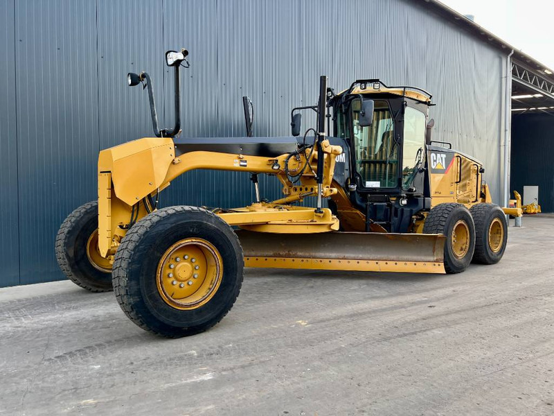 Cat 140M - Teehöövel: pilt 1 Cat 140M - Teehöövel: pilt 1