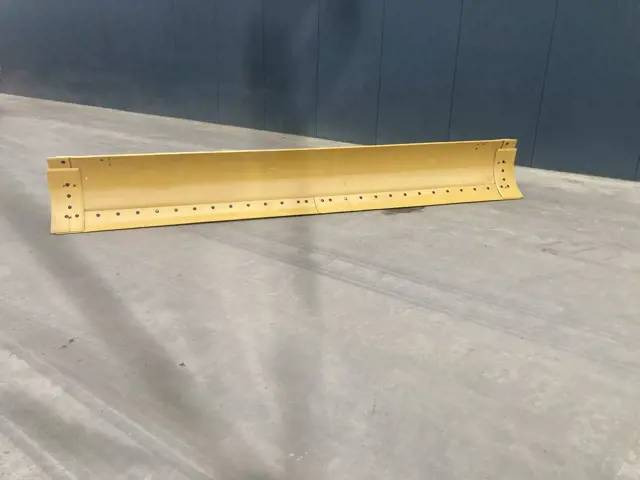 Cat 160M2 Moldboard - Tera - Ehitusmasinad: pilt 1 Cat 160M2 Moldboard - Tera - Ehitusmasinad: pilt 1