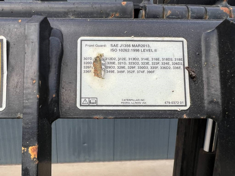 Cat 313E / 320F / 323E / 325F / 329E / 330F / 336E / 3 - Kabiin ja interjöör - Ehitusmasinad: pilt 4 Cat 313E / 320F / 323E / 325F / 329E / 330F / 336E / 3 - Kabiin ja interjöör - Ehitusmasinad: pilt 4