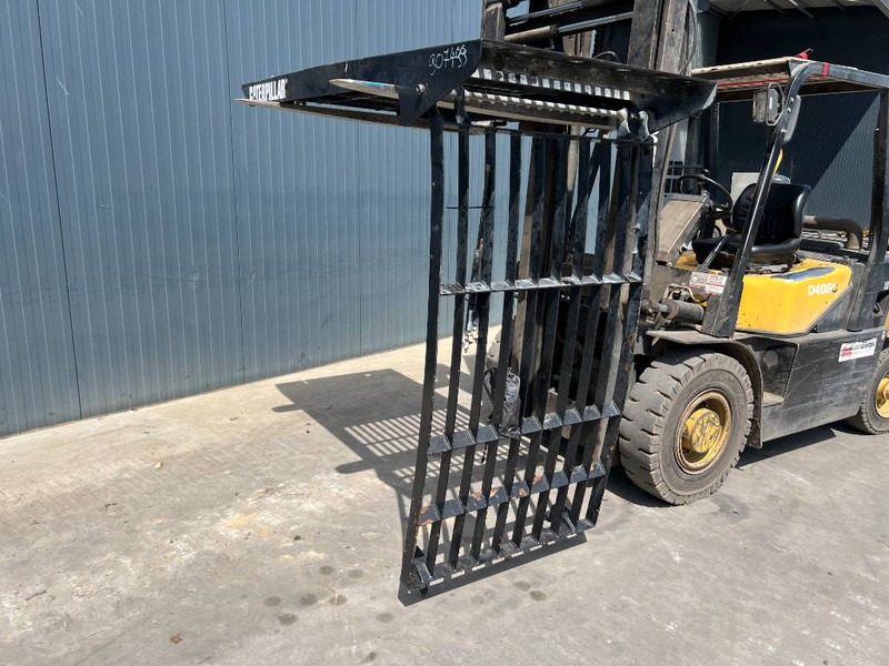 Cat 313E / 320F / 323E / 325F / 329E / 330F / 336E / - Kabiin ja interjöör - Ehitusmasinad: pilt 2 Cat 313E / 320F / 323E / 325F / 329E / 330F / 336E / - Kabiin ja interjöör - Ehitusmasinad: pilt 2