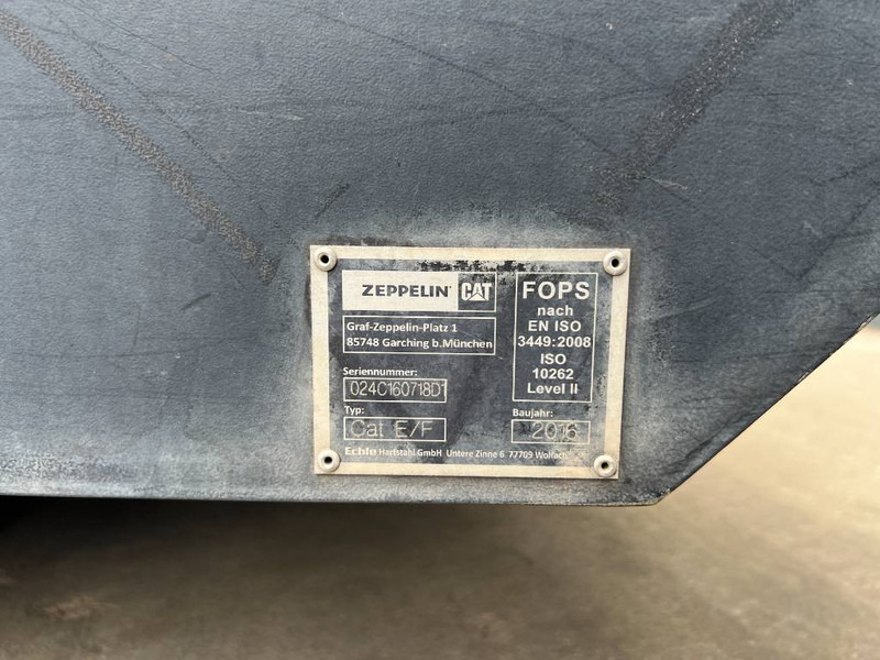 Cat 313E / M315F / 320F / 323E / 325F / 329E/ 330F / 3 - Kabiin ja interjöör - Ehitusmasinad: pilt 3 Cat 313E / M315F / 320F / 323E / 325F / 329E/ 330F / 3 - Kabiin ja interjöör - Ehitusmasinad: pilt 3
