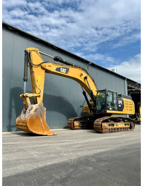 Cat 352F - Lintekskavaator: pilt 1 Cat 352F - Lintekskavaator: pilt 1