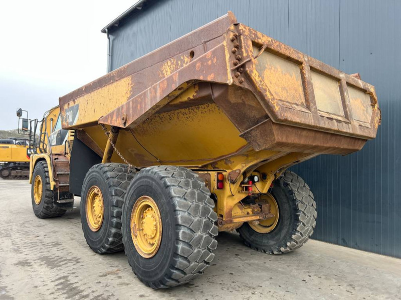 Cat 730 - Liigendkallur: pilt 3 Cat 730 - Liigendkallur: pilt 3