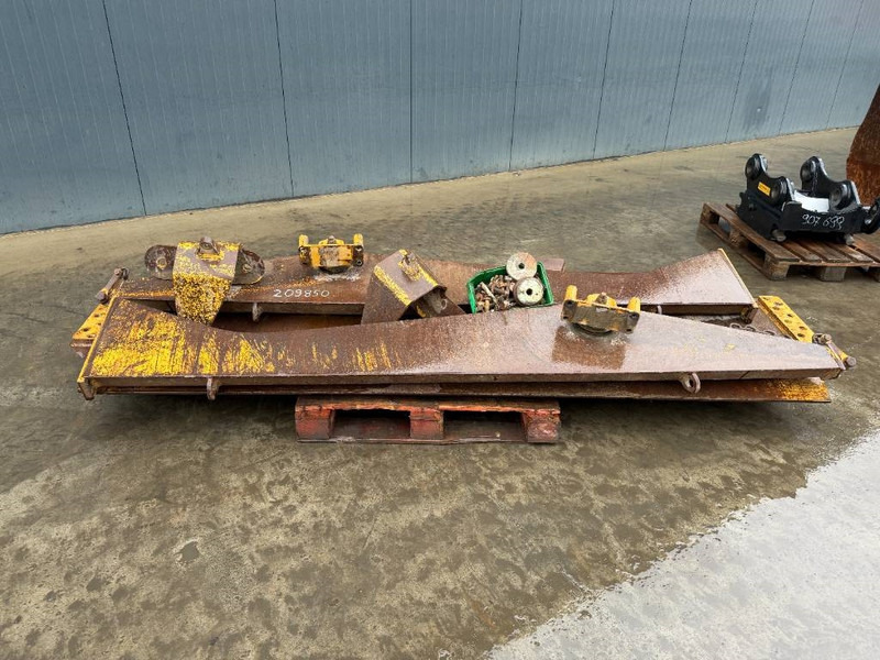 Cat 730 - Sabatõstuk - Ehitusmasinad: pilt 2 Cat 730 - Sabatõstuk - Ehitusmasinad: pilt 2