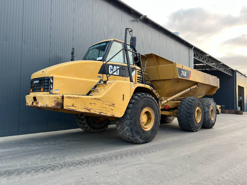 Cat 740 - Liigendkallur: pilt 1 Cat 740 - Liigendkallur: pilt 1