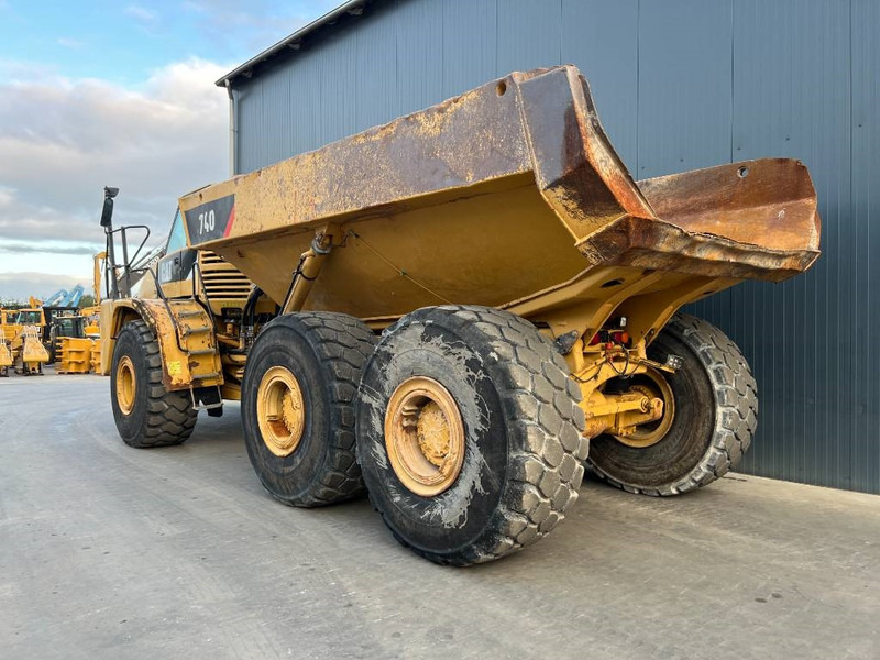 Cat 740 - Liigendkallur: pilt 3 Cat 740 - Liigendkallur: pilt 3