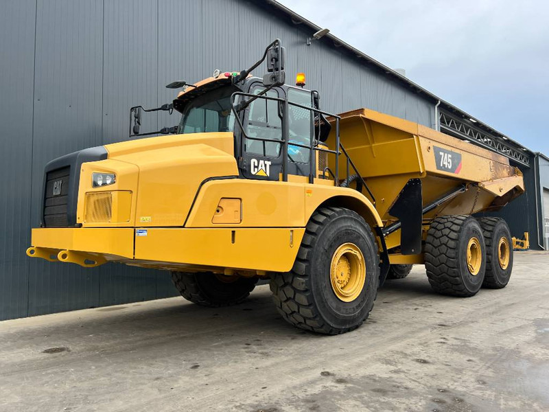 Cat 745 - Liigendkallur: pilt 1 Cat 745 - Liigendkallur: pilt 1