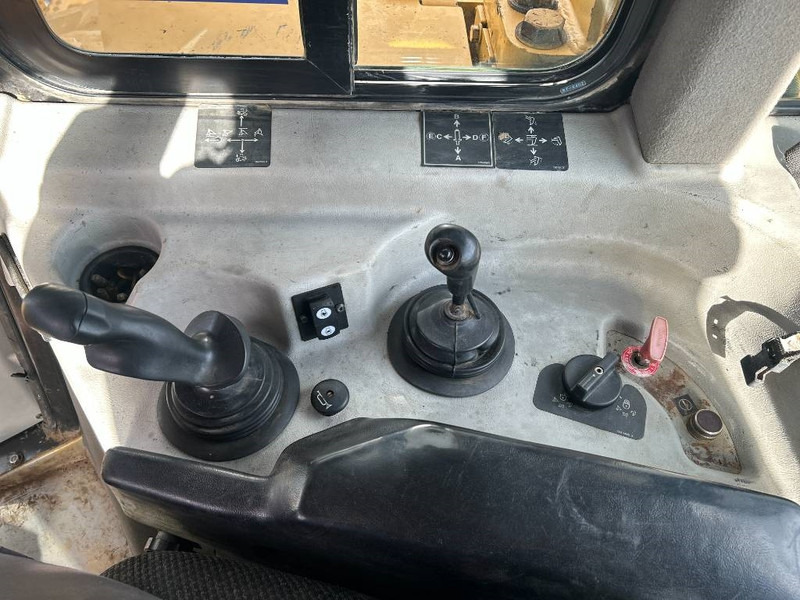 Cat D7R II - Buldooser: pilt 4 Cat D7R II - Buldooser: pilt 4