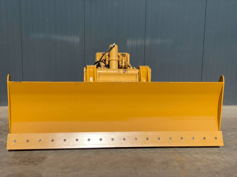 Cat Front Blade + Lift 12H / 120M / 120H / 140G / 140H - Tera - Ehitusmasinad: pilt 3 Cat Front Blade + Lift 12H / 120M / 120H / 140G / 140H - Tera - Ehitusmasinad: pilt 3