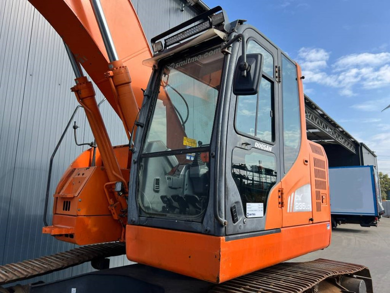 Doosan DX235LCR - Lintekskavaator: pilt 5 Doosan DX235LCR - Lintekskavaator: pilt 5