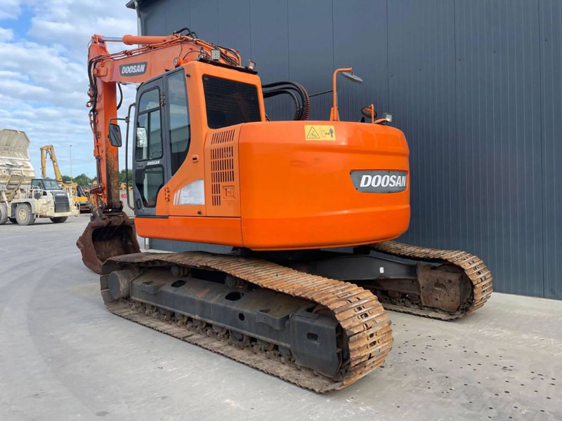 Doosan DX235LCR - Lintekskavaator: pilt 2 Doosan DX235LCR - Lintekskavaator: pilt 2