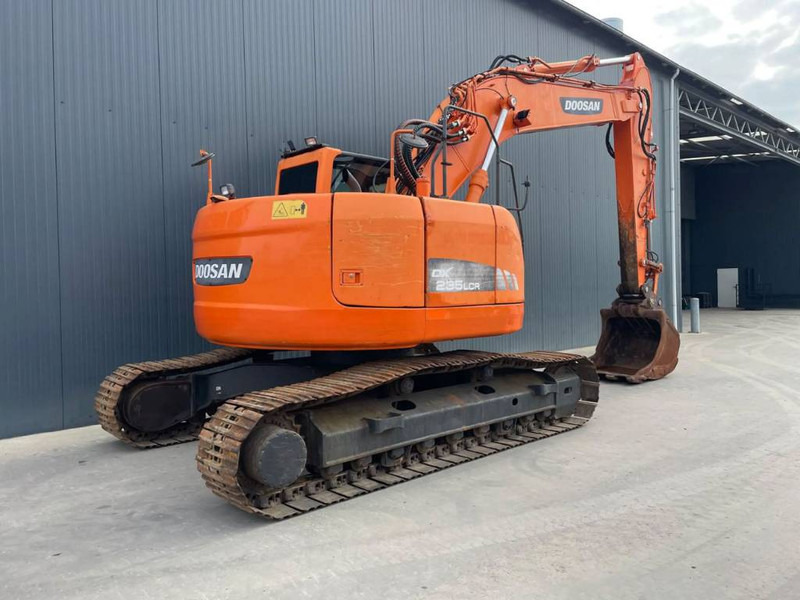 Doosan DX235LCR - Lintekskavaator: pilt 4 Doosan DX235LCR - Lintekskavaator: pilt 4