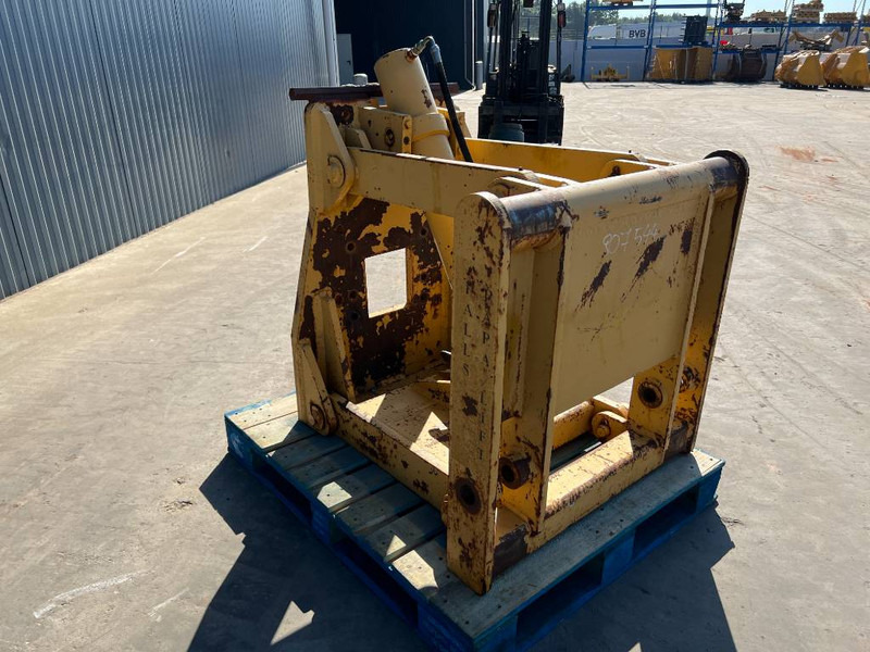 Cat 12H / 120M / 120H / 140G / 140H / 140K / 140M / 14 - Lisaseade - Ehitusmasinad: pilt 3 Cat 12H / 120M / 120H / 140G / 140H / 140K / 140M / 14 - Lisaseade - Ehitusmasinad: pilt 3