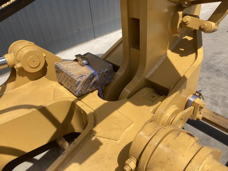 Cat D8R - Lisaseade - Ehitusmasinad: pilt 3 Cat D8R - Lisaseade - Ehitusmasinad: pilt 3
