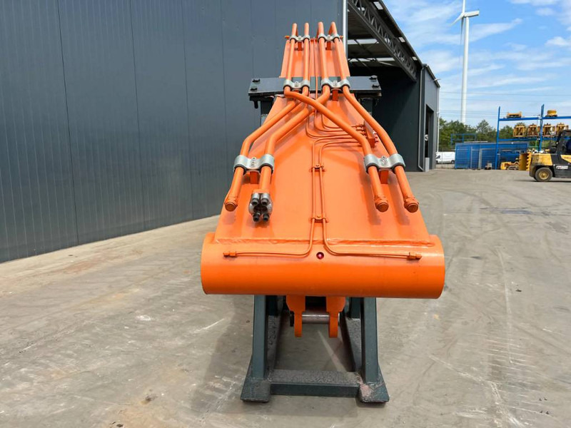 Hitachi ZX210 18m Set Long Reach Equipment - Lisaseade - Ehitusmasinad: pilt 1 Hitachi ZX210 18m Set Long Reach Equipment - Lisaseade - Ehitusmasinad: pilt 1