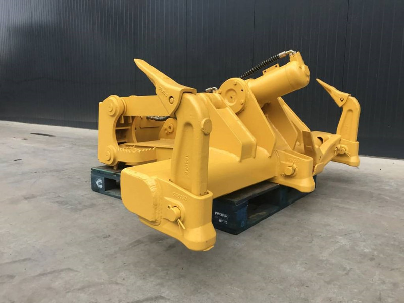 Komatsu D53 - Lisaseade - Ehitusmasinad: pilt 2 Komatsu D53 - Lisaseade - Ehitusmasinad: pilt 2