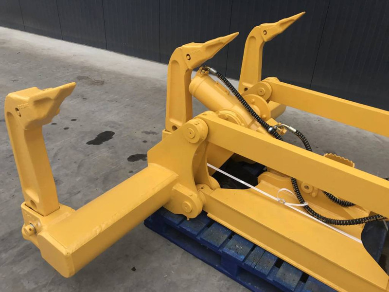 Uus Lisaseade - Ehitusmasinad Komatsu D71: pilt 6