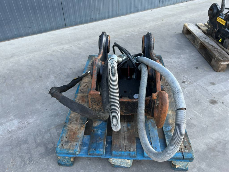 OilQuick OQ65 - M314F / M316F / M318F - Kiirühendus - Ehitusmasinad: pilt 2 OilQuick OQ65 - M314F / M316F / M318F - Kiirühendus - Ehitusmasinad: pilt 2