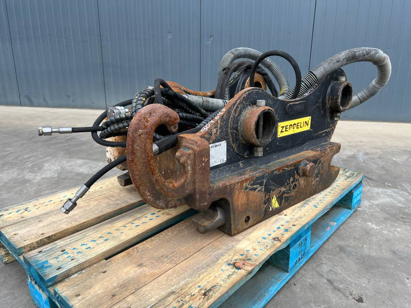 OilQuick OQ70/55 - 323F - Kiirühendus - Ehitusmasinad: pilt 1 OilQuick OQ70/55 - 323F - Kiirühendus - Ehitusmasinad: pilt 1