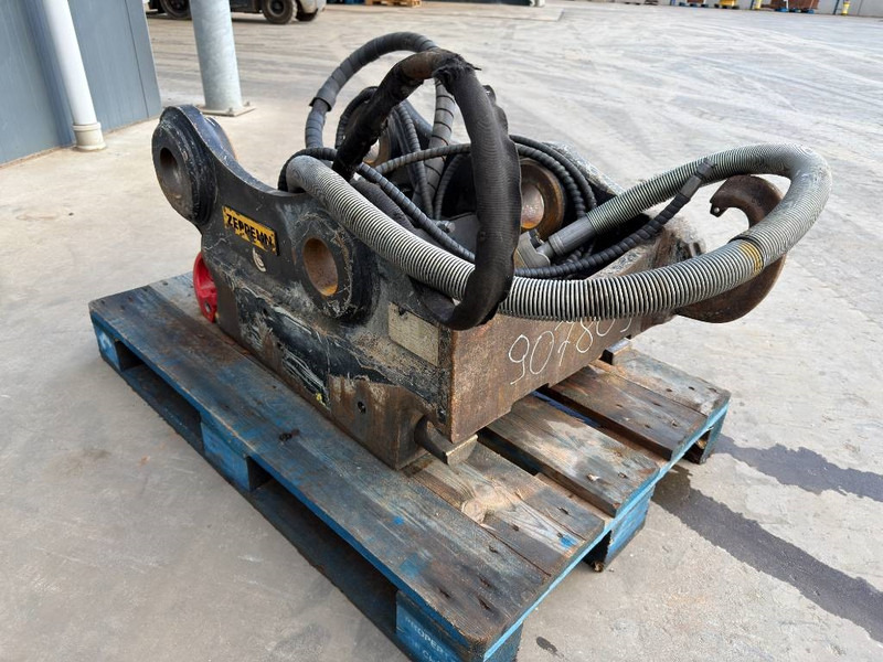 OilQuick OQ80 - 336F - Kiirühendus - Ehitusmasinad: pilt 3 OilQuick OQ80 - 336F - Kiirühendus - Ehitusmasinad: pilt 3