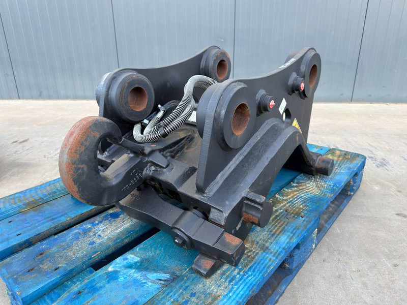 Verachtert CW20 - M315D / M315F / M316C / M316D / M316F / M31 - Kiirühendus - Ehitusmasinad: pilt 1 Verachtert CW20 - M315D / M315F / M316C / M316D / M316F / M31 - Kiirühendus - Ehitusmasinad: pilt 1