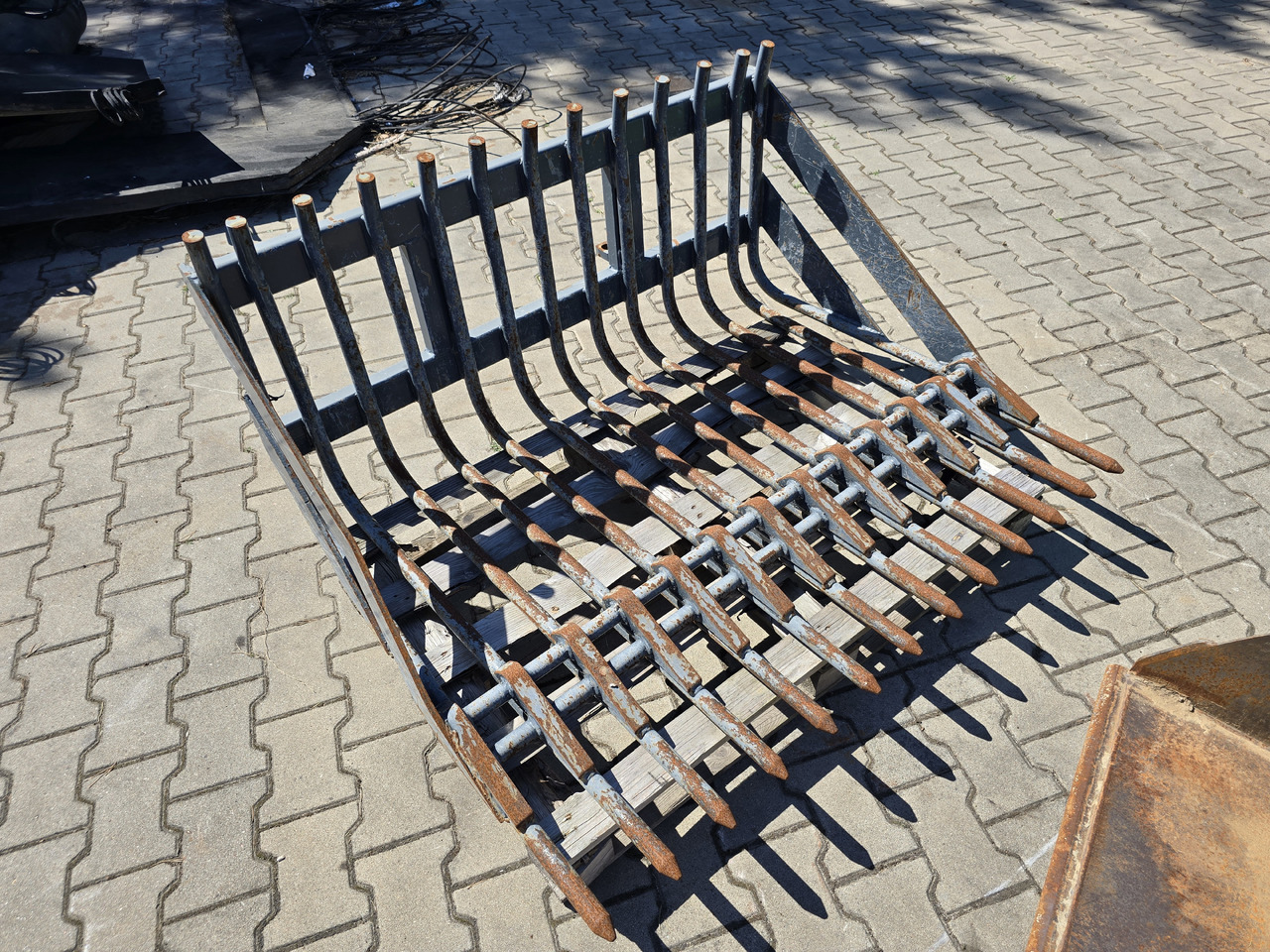 AVANT 423 - Kompaktlaadur: pilt 4 AVANT 423 - Kompaktlaadur: pilt 4