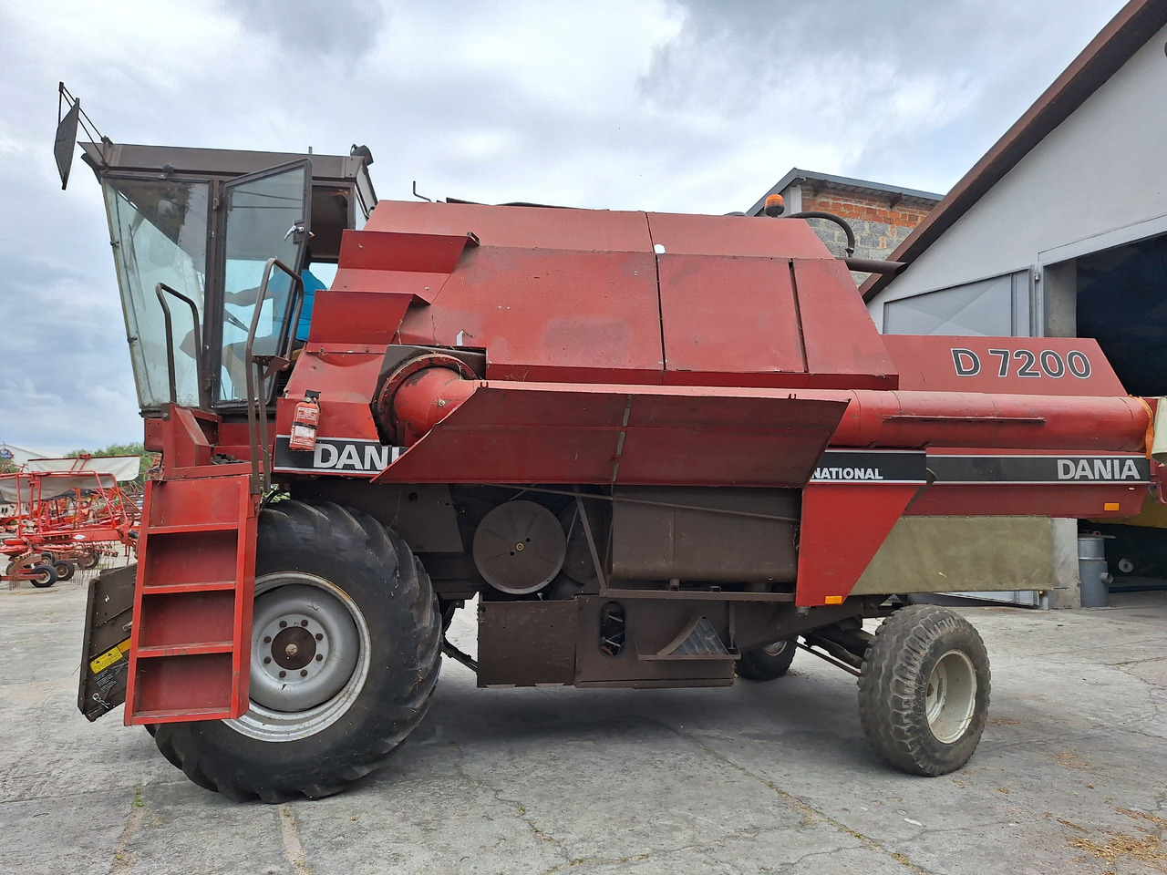 CASE DANIA 7200 - Kombain: pilt 1 CASE DANIA 7200 - Kombain: pilt 1
