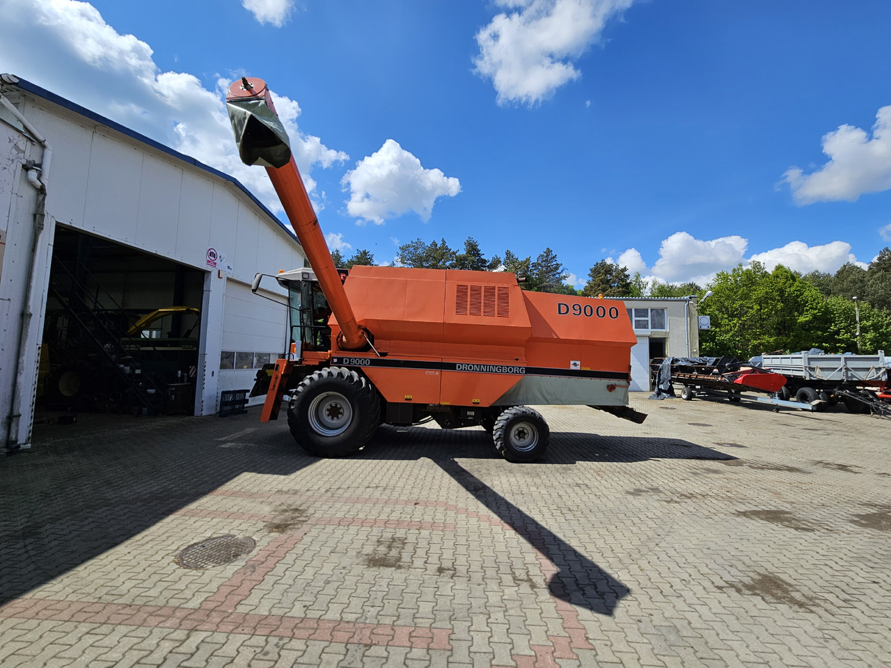 Dronningborg D9000 - Kombain: pilt 2 Dronningborg D9000 - Kombain: pilt 2