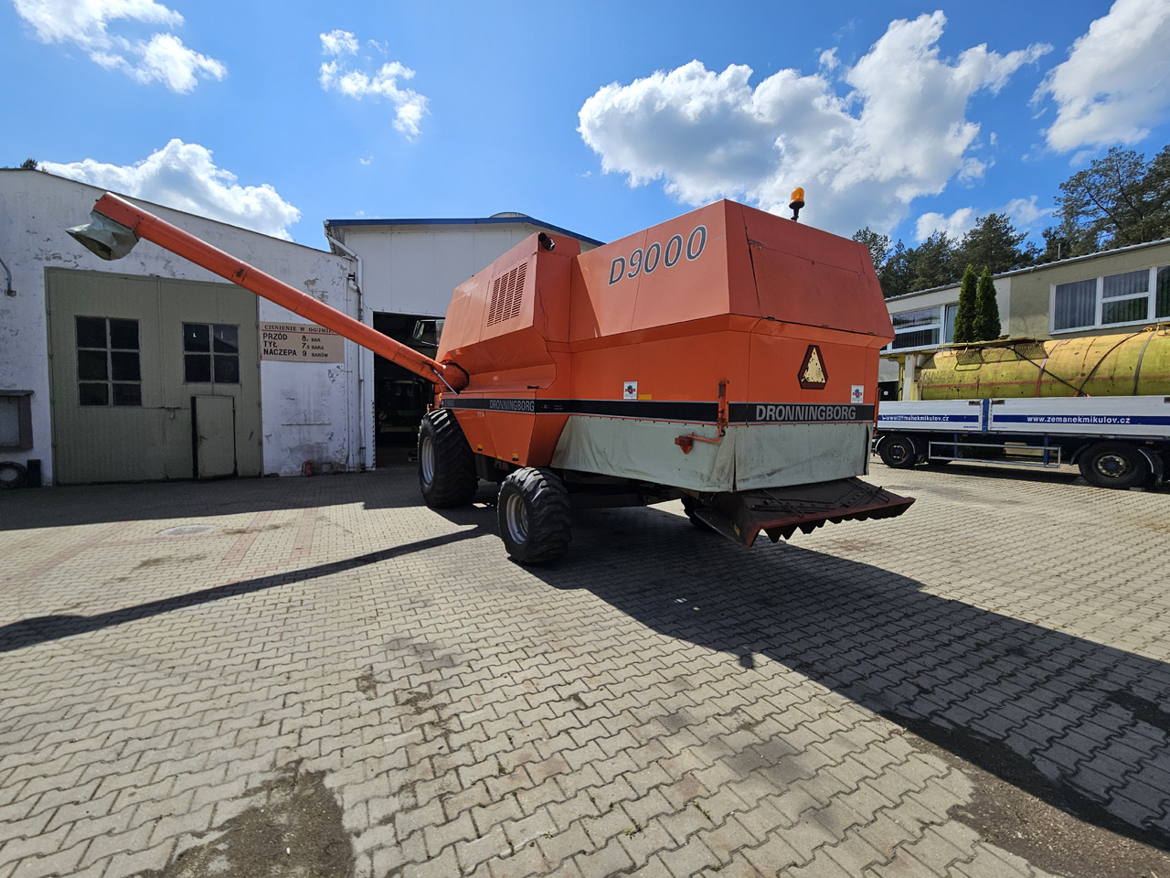 Dronningborg D9000 - Kombain: pilt 3 Dronningborg D9000 - Kombain: pilt 3