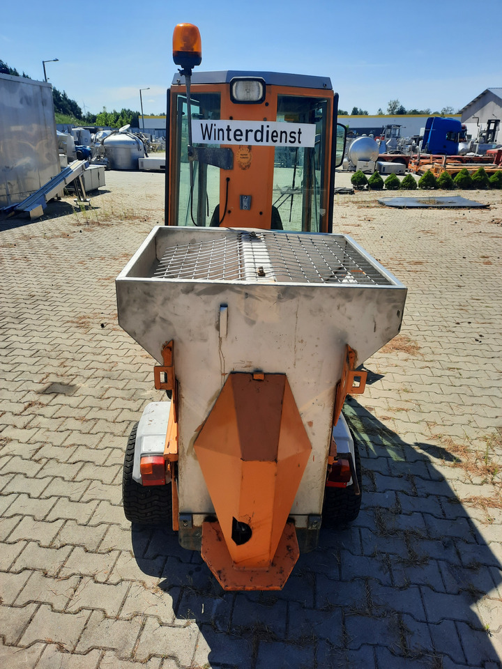EGHOLM 2100 - Väiketraktor: pilt 5 EGHOLM 2100 - Väiketraktor: pilt 5