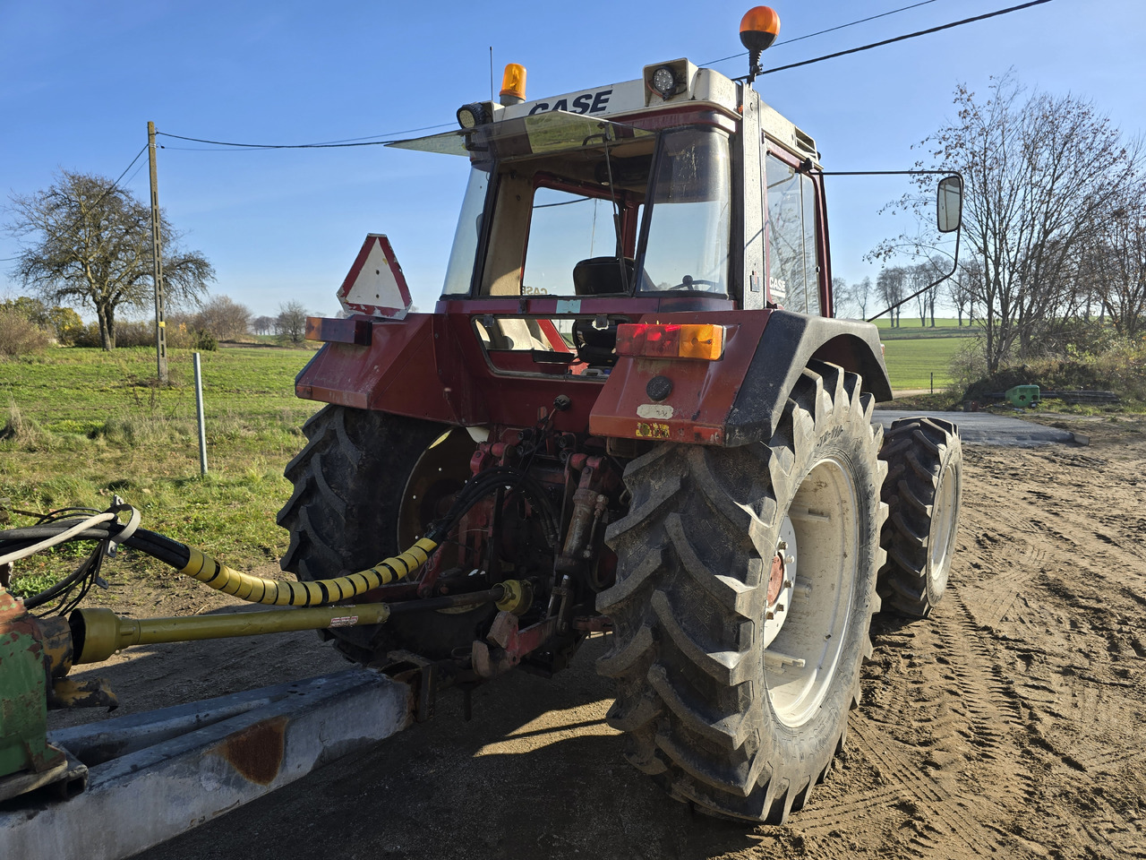 INTERNATIONAL 956 XL - Traktor: pilt 4 INTERNATIONAL 956 XL - Traktor: pilt 4