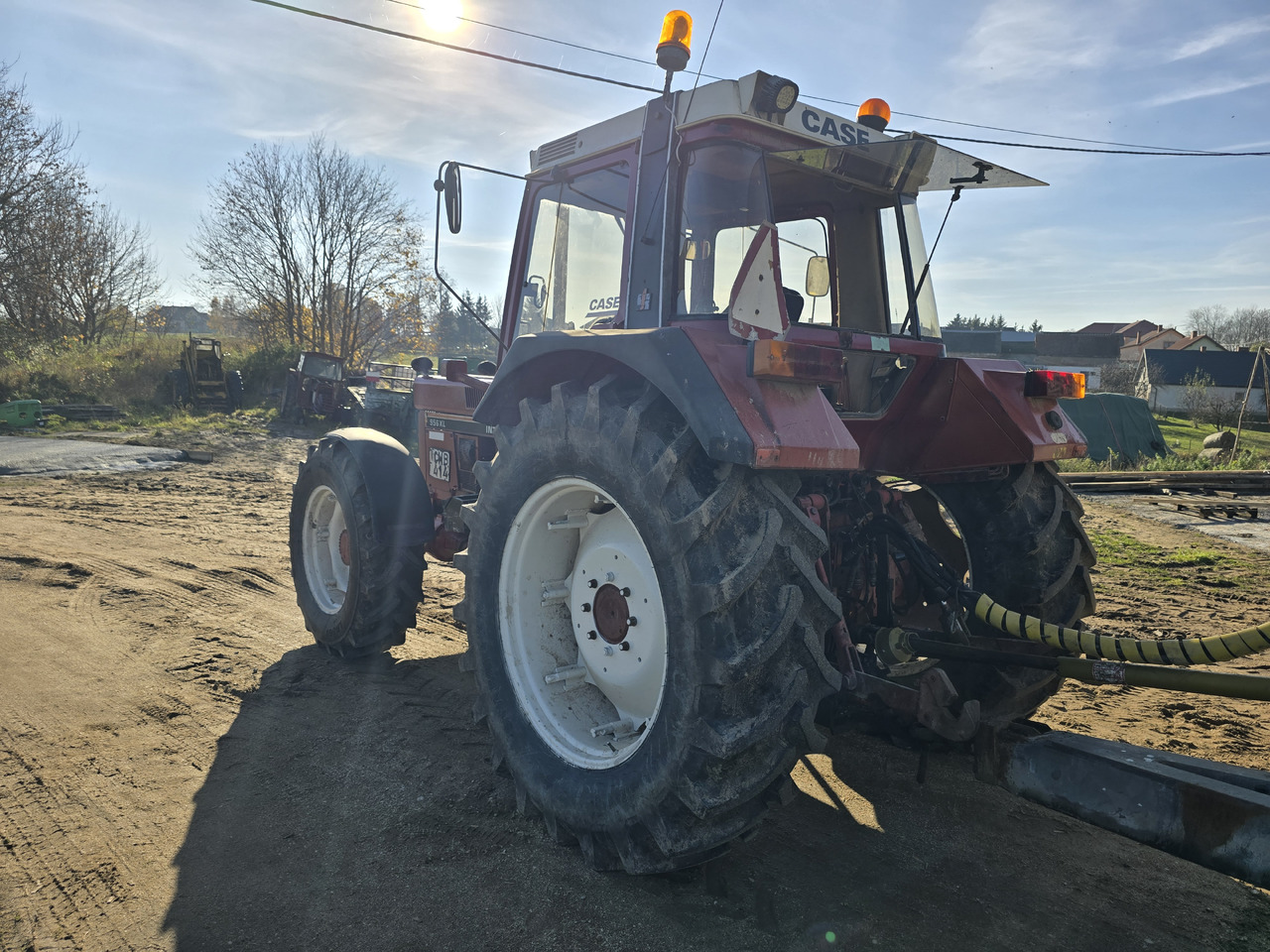 INTERNATIONAL 956 XL - Traktor: pilt 5 INTERNATIONAL 956 XL - Traktor: pilt 5