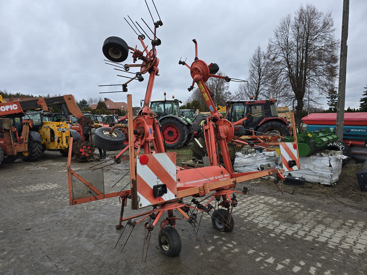 KUHN GF 6301 MH - Kaarutaja/ Reha: pilt 4 KUHN GF 6301 MH - Kaarutaja/ Reha: pilt 4