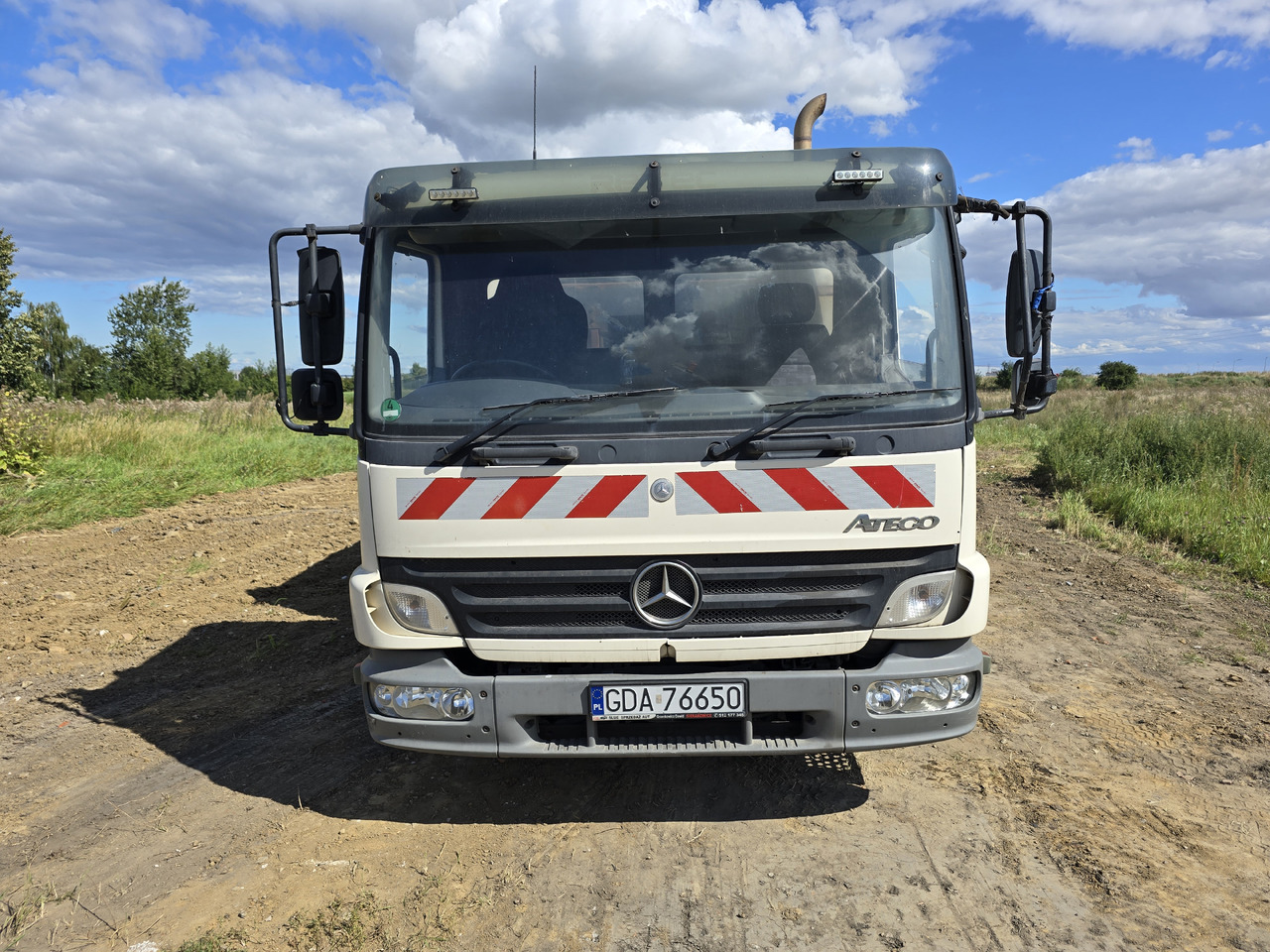 MERCEDES-BENZ Atego - Tänavapühkimismasin: pilt 4 MERCEDES-BENZ Atego - Tänavapühkimismasin: pilt 4